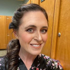 Meet your Posher, Valerie